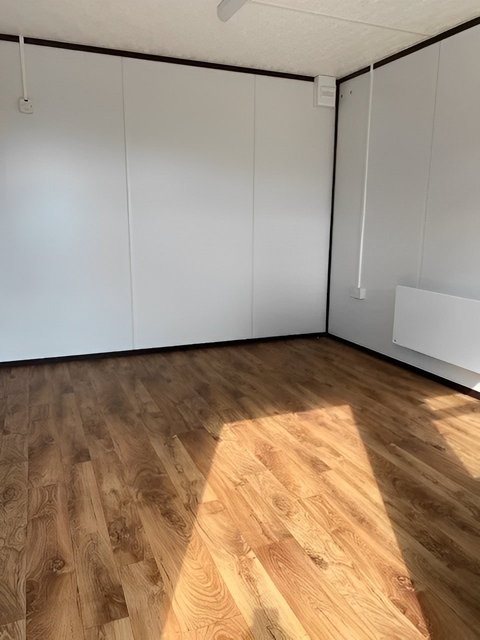 12Ft x 10Ft Jackleg Cabin (Plastisol) - Image 4