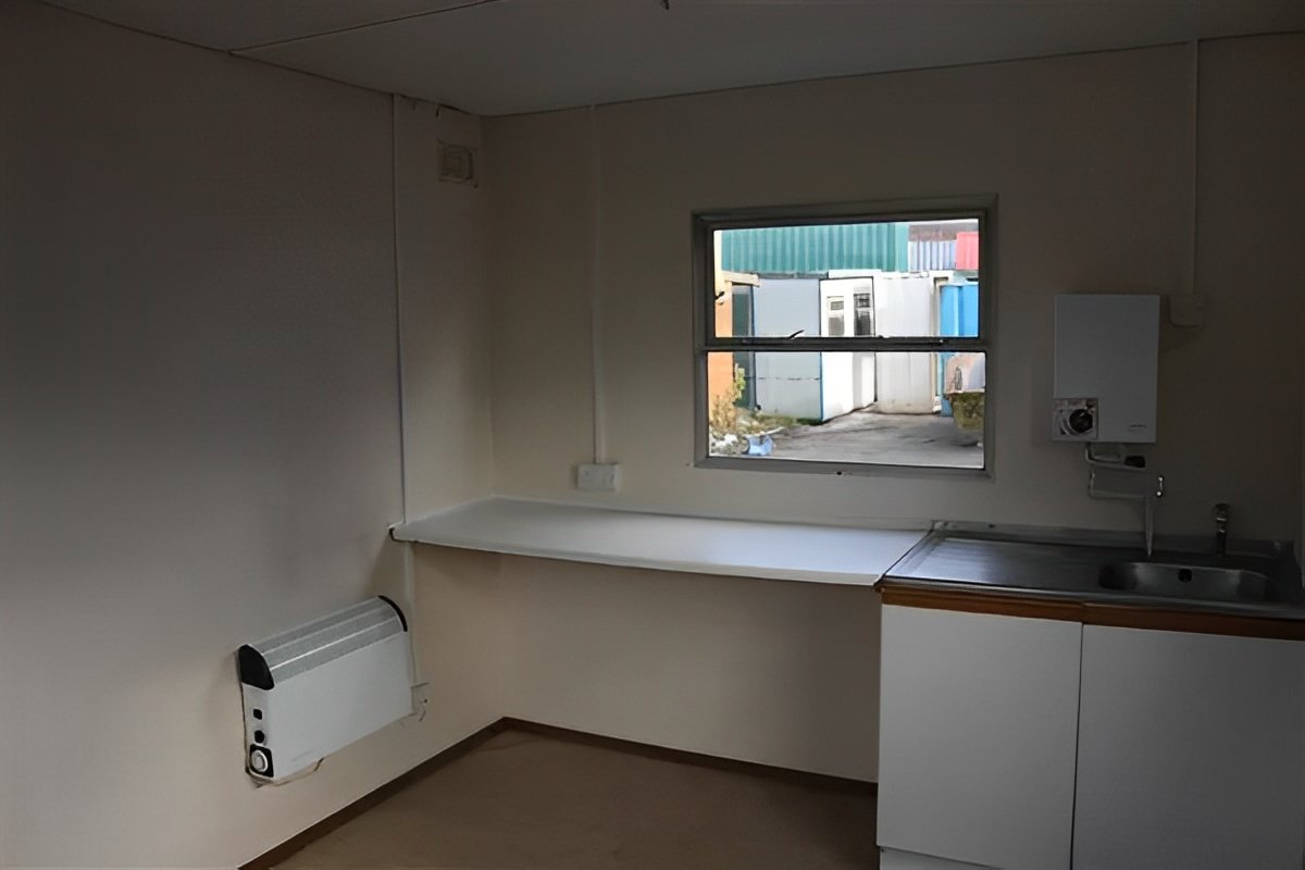 12Ft x 8Ft Steel Anti-Vandal Canteen Cabin - Image 4