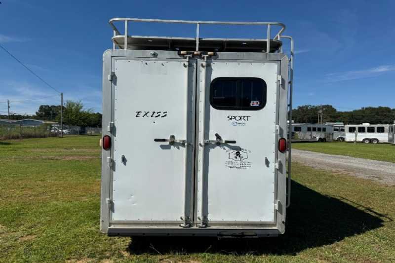 Used 2004 Exiss 7307 3 Horse Trailer with 7' Short Wall - Image 12
