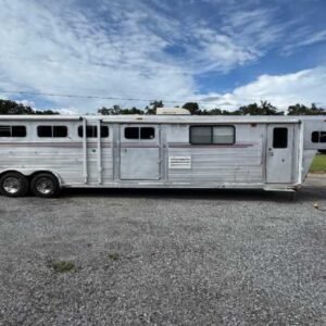 Used 1996 4 Star 8414LQ 4 Horse Trailer with 14' Short Wall