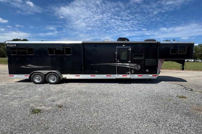 Used 2020 Shadow M-69286S-4SL-GN-E-10'6 LQ 4 Horse Trailer with 11' Short Wall