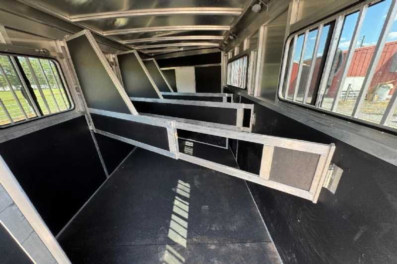 Used 2020 Shadow M-69286S-4SL-GN-E-10'6 LQ 4 Horse Trailer with 11' Short Wall - Image 9
