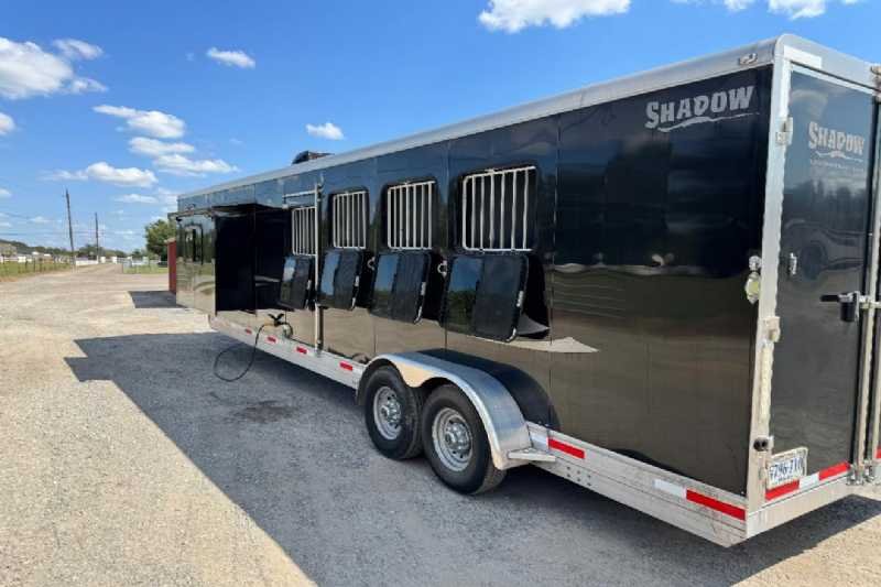 Used 2020 Shadow M-69286S-4SL-GN-E-10'6 LQ 4 Horse Trailer with 11' Short Wall - Image 23