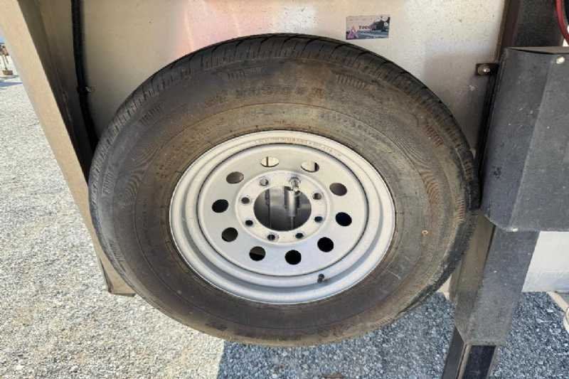 Used 2020 Shadow M-69286S-4SL-GN-E-10'6 LQ 4 Horse Trailer with 11' Short Wall - Image 3