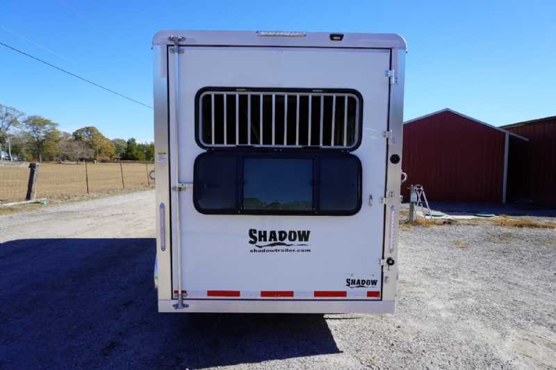 New 2026 Shadow 3HBPDLX 3 Horse Trailer with 2' Short Wall - Image 7