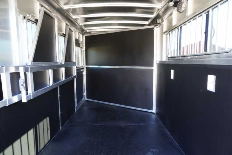 New 2026 Shadow 3HBPDLX 3 Horse Trailer with 2' Short Wall - Image 3