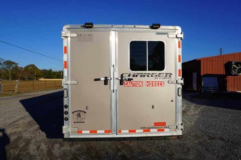 Used 2013 Lakota CHARGER 4 Horse Trailer with 13' Short Wall 4 Horse Trailer with 11' Short Wall - Image 24