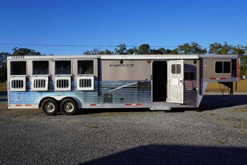 Used 2013 Lakota CHARGER 4 Horse Trailer with 13' Short Wall 4 Horse Trailer with 11' Short Wall - Image 29