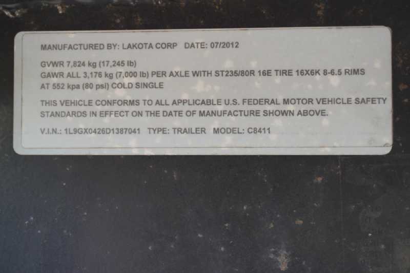 Used 2013 Lakota CHARGER 4 Horse Trailer with 13' Short Wall 4 Horse Trailer with 11' Short Wall - Image 2