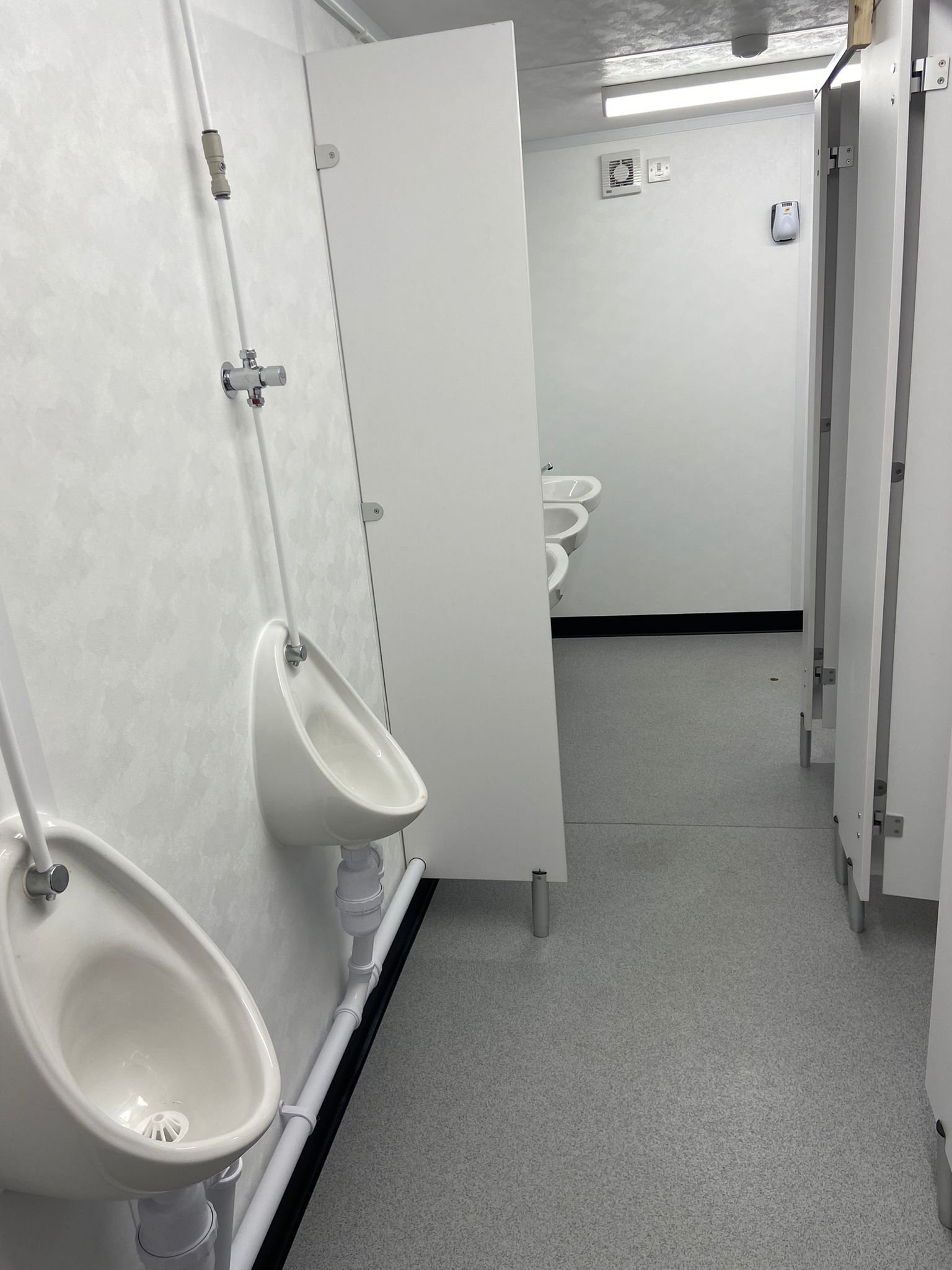 3+1 Steel Toilet Cabin 16Ft x 9Ft - Image 2