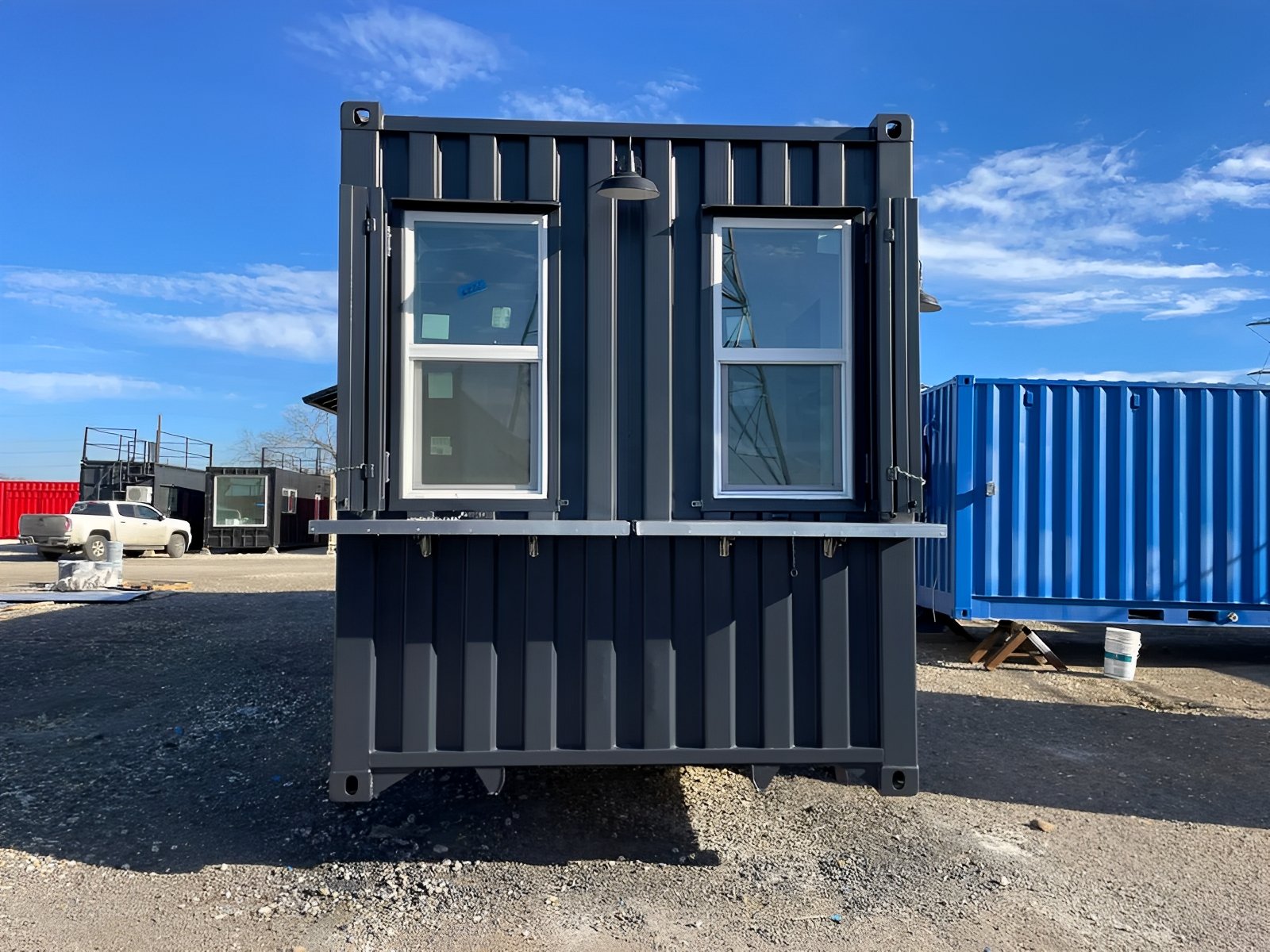 40ft Shipping Container Bar - Image 2