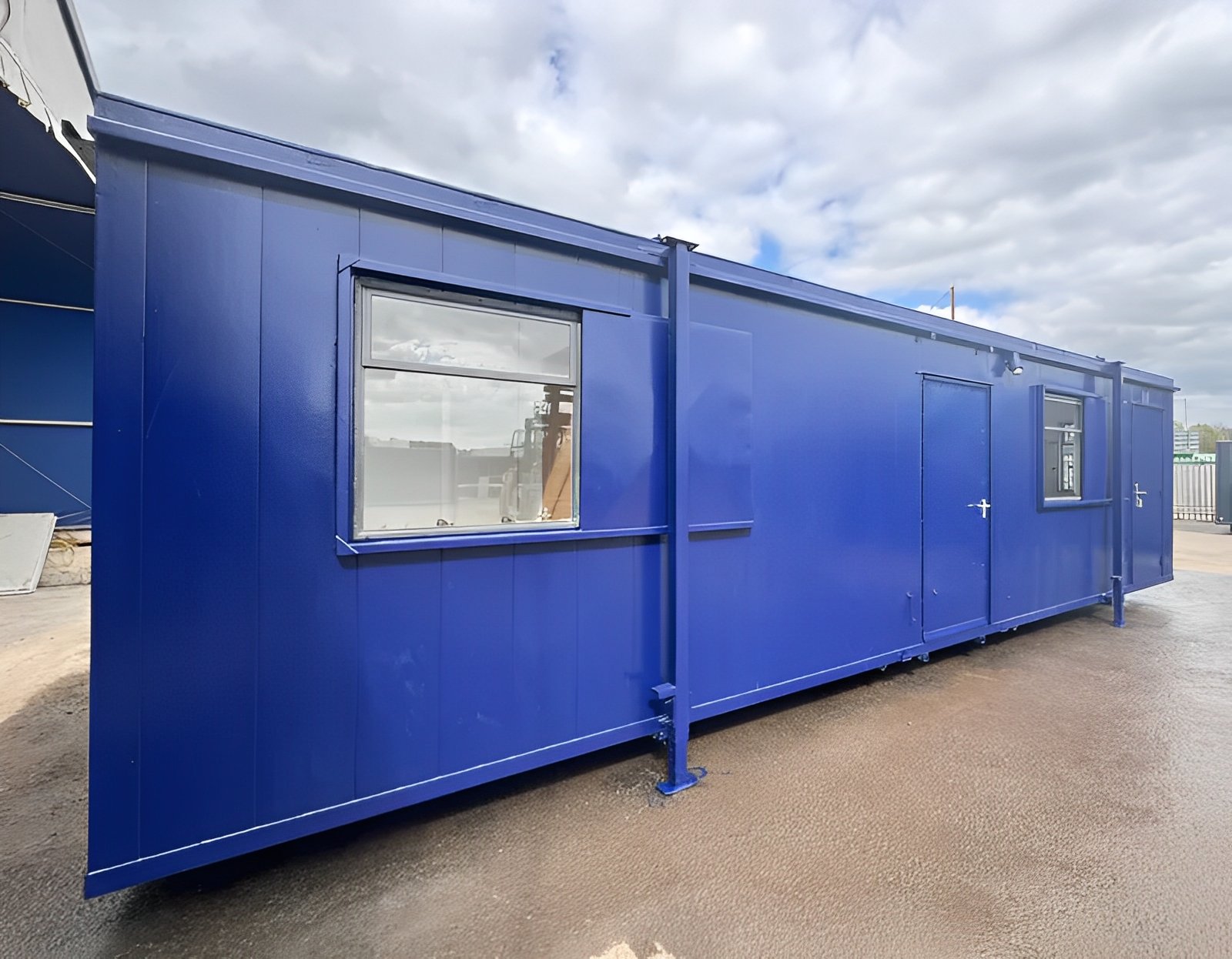 Custom 32Ft × 10ft Cabin Office + Canteen + 1+1 WC Wash Rooms Anti-Vandal - Image 3