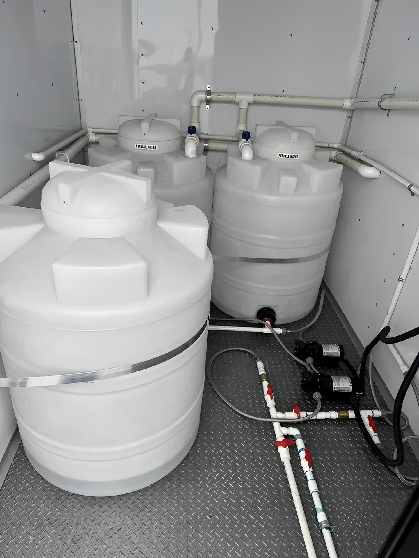 Upscale 2 Station Portable Restroom Trailer 7′ x 14′ - Image 10