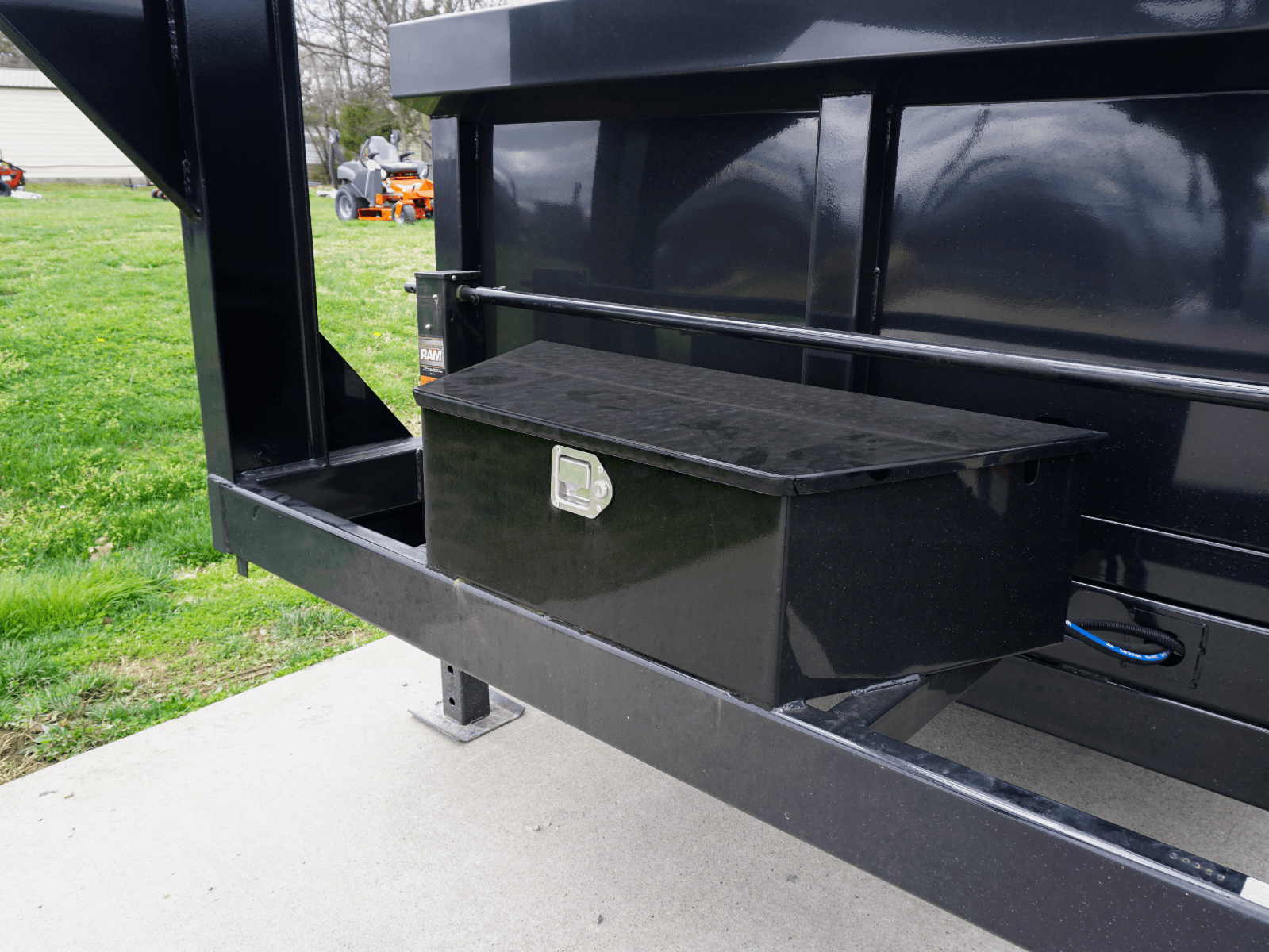 Hydraulic 7'x16' 2ft Side Gooseneck Dump Trailer (2) 7K Axles - Image 3